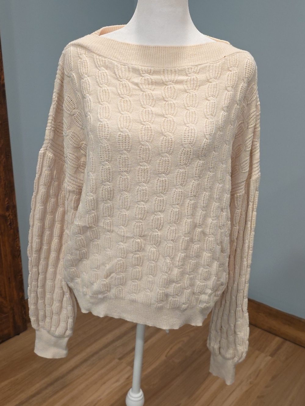 Marled Cream Sweater L